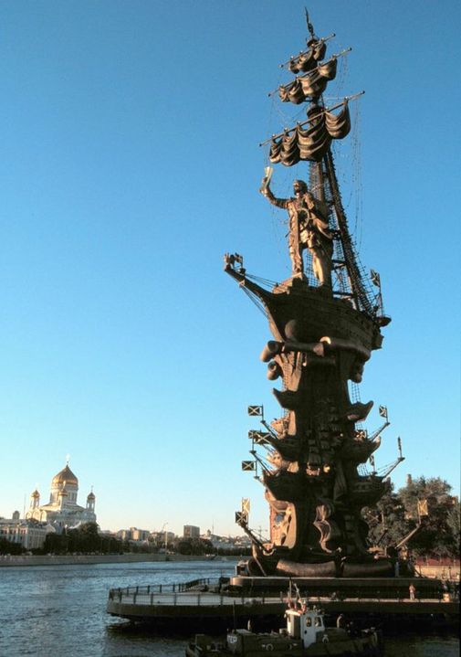 俄羅斯雕塑家欲建紀(jì)念碑 自稱蓋過埃菲爾鐵塔100米