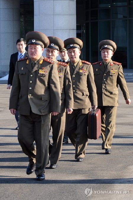 兩天磋商無果而終 朝拒絕與韓舉行更多軍事會(huì)談