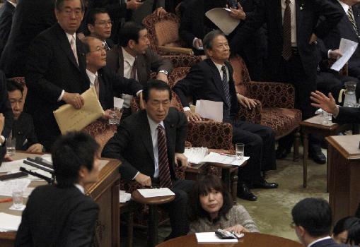 組圖：日本發(fā)生8.9級地震 民眾紛紛上街避難