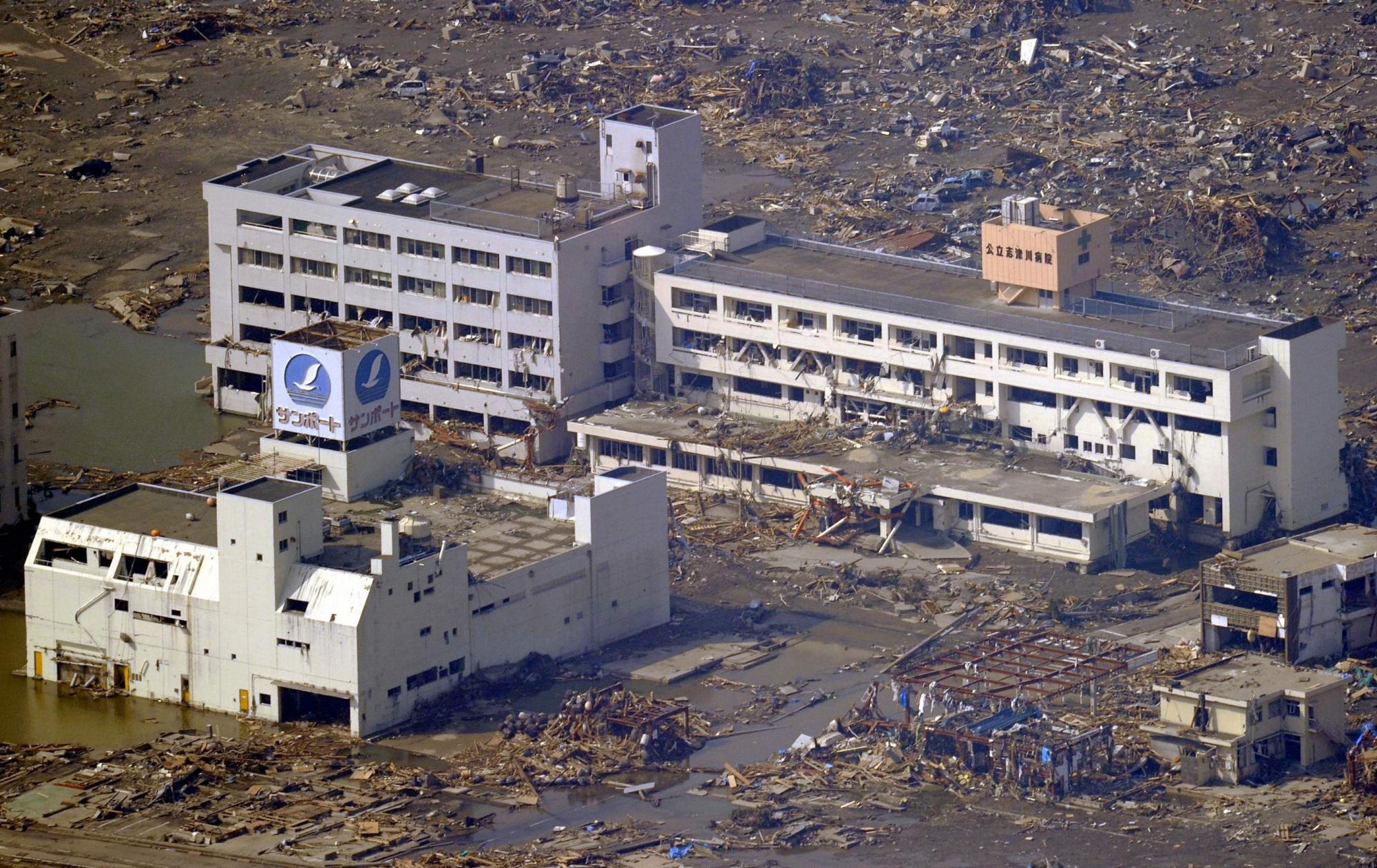 日本三座小城災后基本消失 傷亡失蹤者達數(shù)萬
