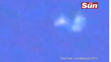 花絮：矮個衛(wèi)兵成明星 卡梅倫“故地重游”