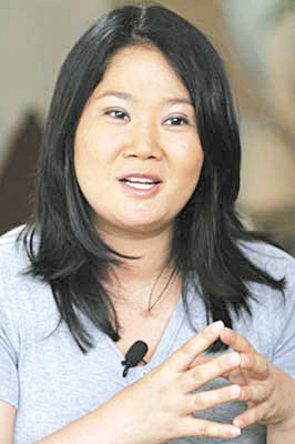 藤森之女誓與父親劃清界限？競選總統(tǒng)邀前紐約市長助陣