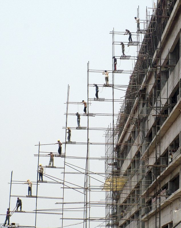 腳手架鋪就黃泉路？印度建筑名城施工方式落后要人命