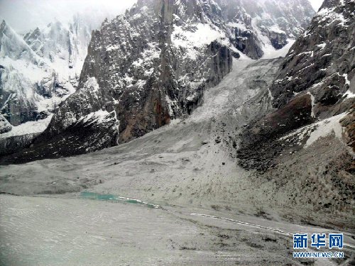 巴基斯坦軍方公布雪崩事故現(xiàn)場(chǎng)照片