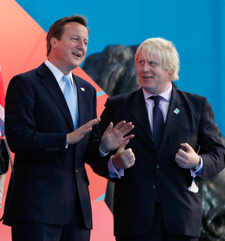 英政壇鐵哥們因機場問題鬧翻？首相與倫敦市長隔空掀“罵戰(zhàn)”