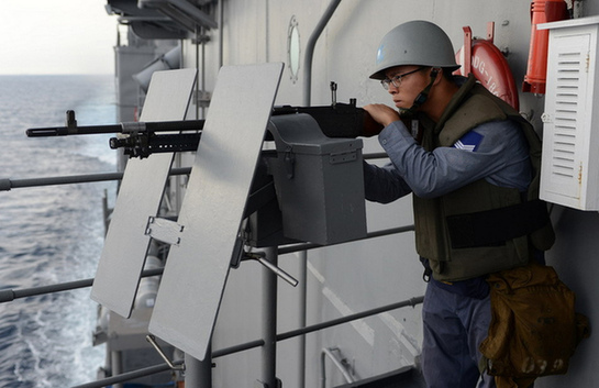 絕不再受欺辱！臺(tái)灣艦機(jī)群對(duì)菲高調(diào)軍演