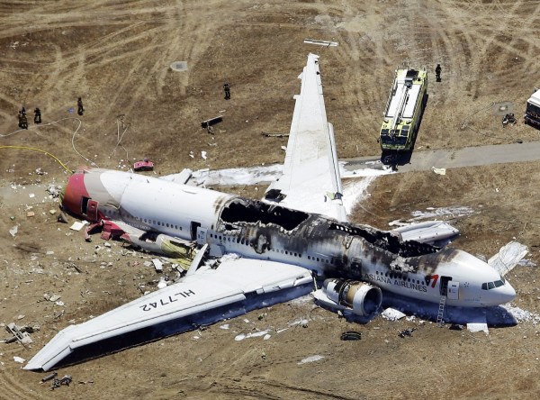 韓國客機墜毀致28名中國乘客受傷 10人較嚴(yán)重