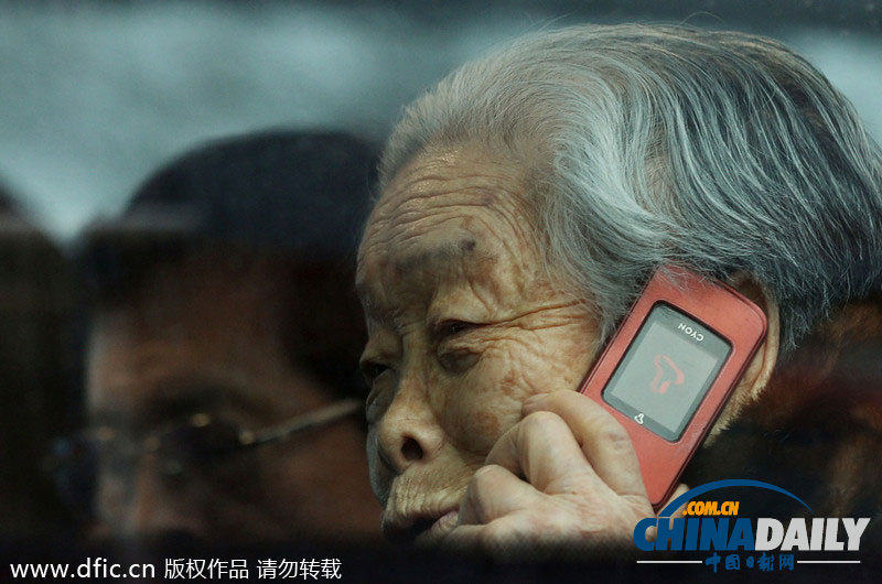 首輪朝韓離散家屬團聚結(jié)束 老人追車表達不舍