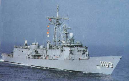 臺灣戰(zhàn)艦出師不利 在帕勞群島尷尬觸礁拋錨