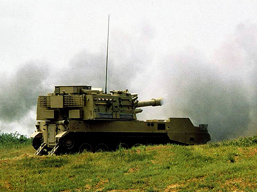 解放軍發(fā)展野戰(zhàn)炮兵系統 致力于外銷