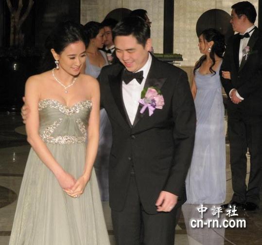 臺塑長孫王泉仁新婚夫妻亮相（組圖）