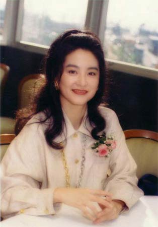成龍出道至今緋聞女友大盤(pán)點(diǎn)