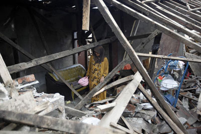 印尼強(qiáng)震死者人數(shù)上升至57人 2萬多幢建筑受損