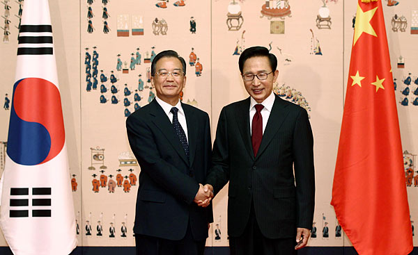 溫家寶：中方反對和譴責(zé)任何破壞朝鮮半島和平穩(wěn)定的行為