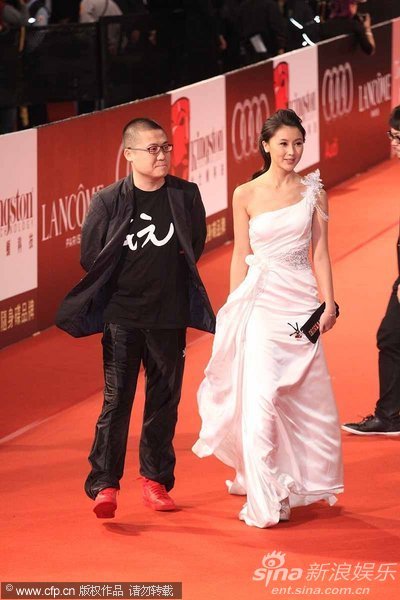 金馬紅毯點(diǎn)評(píng)：美麗不分短長(zhǎng) 彩色爭(zhēng)艷黑白(圖)