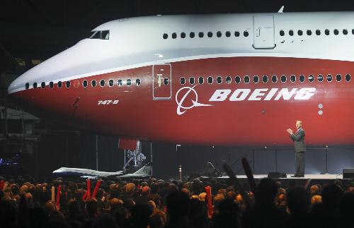 波音公司發(fā)布新型747-8洲際客機(jī)飛機(jī)