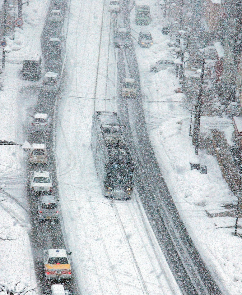 極寒天氣襲擊歐洲和東亞 日本暴雪56人喪生、英國或比南極冷