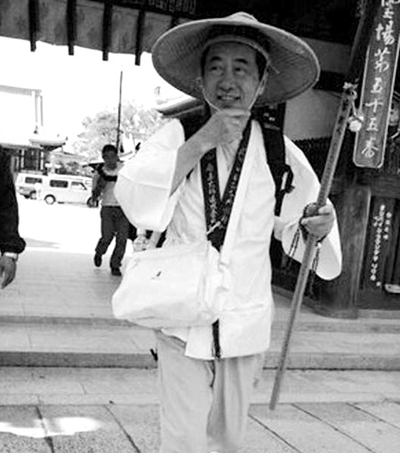 下臺政要在忙啥？老貝逍遙、盧拉抗癌、菅直人朝拜