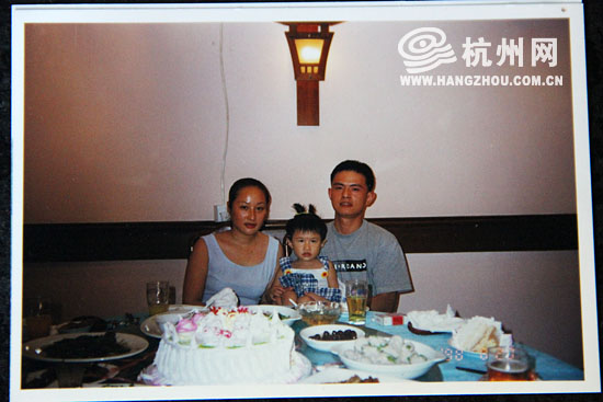 “最美司機(jī)”吳斌：好男人、浪漫丈夫、負(fù)責(zé)司機(jī)