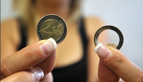 歐洲假幣故事兩則：制作精良難辨真?zhèn)?粗暴復印為交朋友