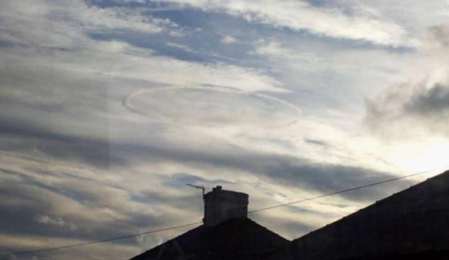 英國(guó)坎布里亞郡驚現(xiàn)UFO疑似物 十只鳥同日離奇死亡