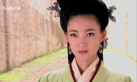 古韻悠悠姿態(tài)翩躚 娛樂(lè)圈最美古裝女子大搜羅