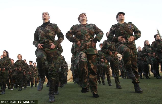 敘利亞招募500名女兵組建“國防雌獅”部隊(duì)