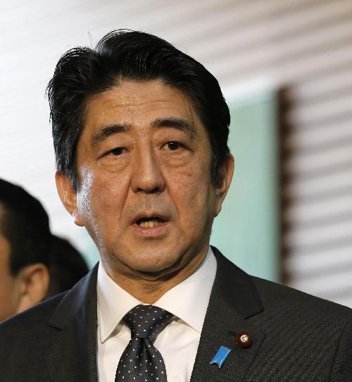 安倍前往醫(yī)院接受全面體檢 否認(rèn)健康出問題