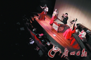 中國(guó)過年，全球涌動(dòng)“春”意