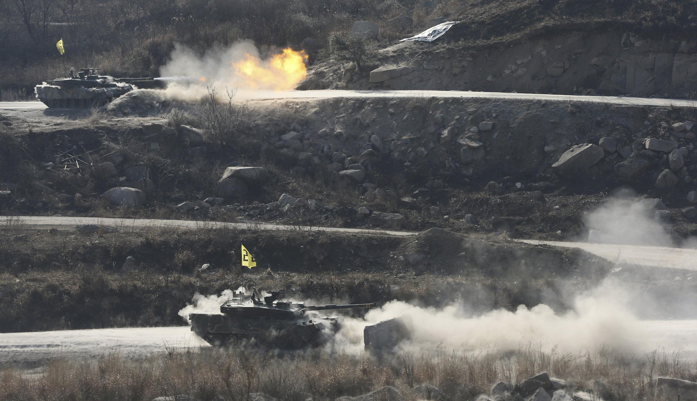 朝鮮軍演照片被疑造假 韓美防長(zhǎng)電話磋商緊張局勢(shì)