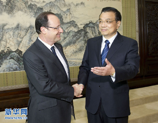 李克強(qiáng)會(huì)見法國總統(tǒng)奧朗德