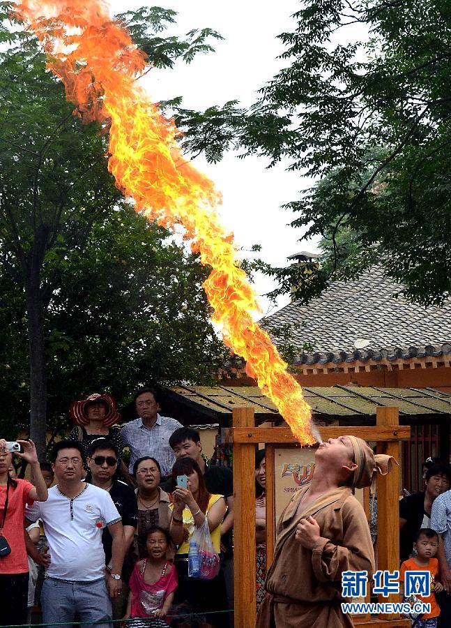 全國(guó)各地歡度端午節(jié)