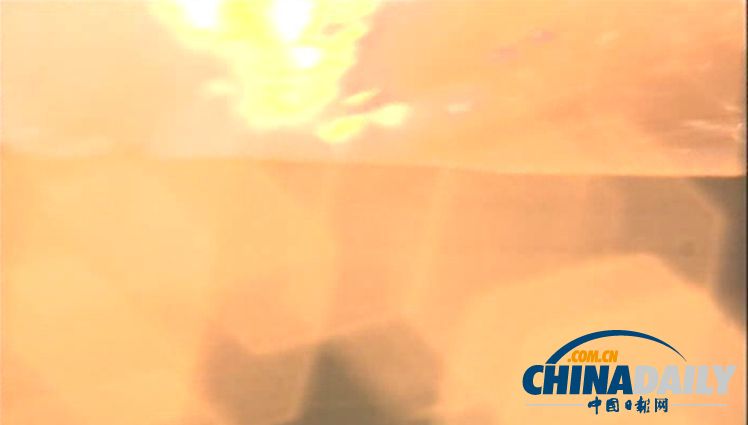 慘烈！實(shí)拍俄羅斯質(zhì)子M運(yùn)載火箭升空后失控爆炸