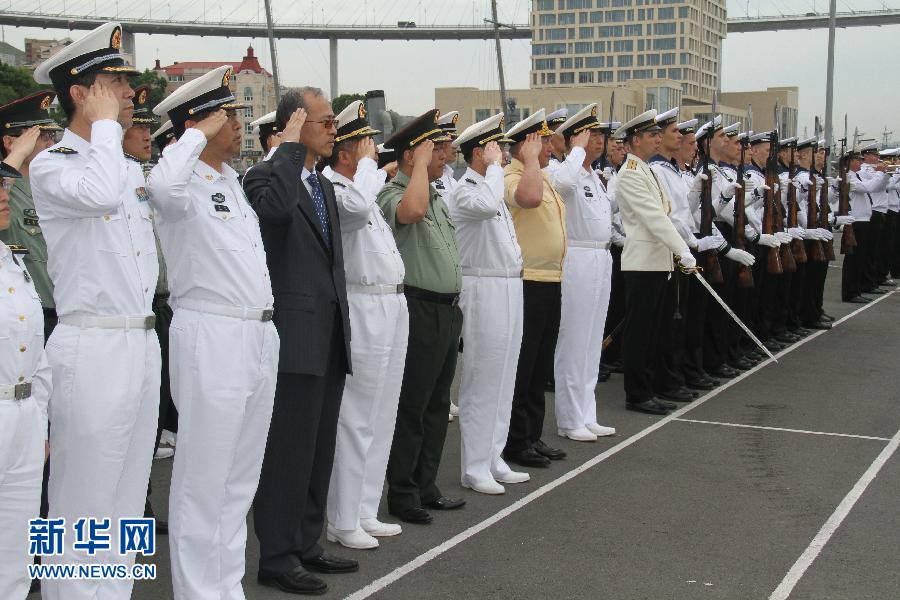 日本防衛(wèi)省稱中國海軍艦艇首次通過宗谷海峽（組圖）