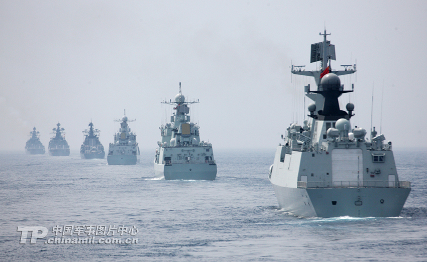 日本防衛(wèi)省稱中國(guó)海軍艦艇首次通過宗谷海峽（組圖）