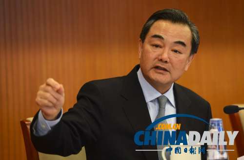 快訊：中國(guó)外長(zhǎng)王毅與日外務(wù)次官舉行會(huì)談（圖）