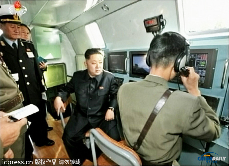 金正恩參觀朝鮮最新戰(zhàn)艦 指導(dǎo)機(jī)動(dòng)演習(xí)
