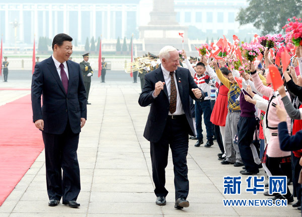 習(xí)近平：為中加戰(zhàn)略伙伴關(guān)系注入更多內(nèi)涵和動力