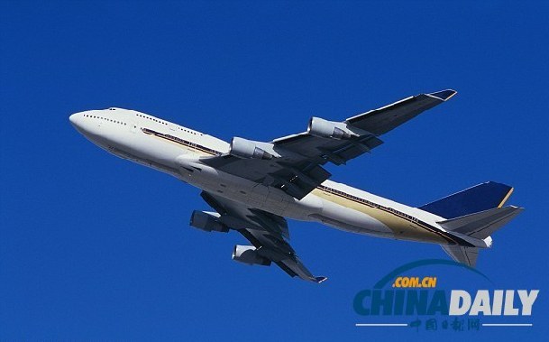 四名飛行員全“失靈” 兩架大型客機英國上空險相撞