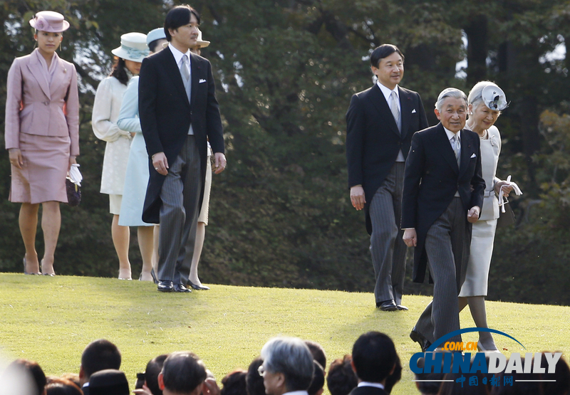 日本天皇夫婦開(kāi)辦秋季游園會(huì) 會(huì)見(jiàn)八旬珠峰征服者（組圖）