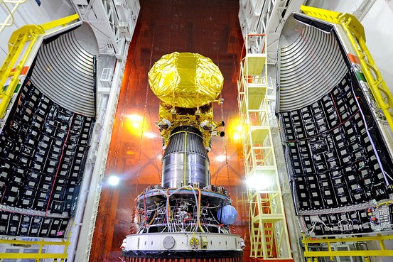 不夠淡定？印度高官前往寺廟祈禱火星探測(cè)器發(fā)射成功