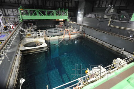 東電開始取出福島核電站燃料棒 被稱最危險(xiǎn)任務(wù) 