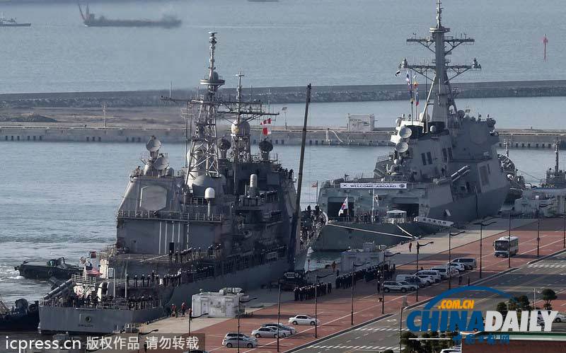 美巡洋艦駛?cè)腠n釜山基地 韓美英8日開始海上聯(lián)合訓(xùn)練