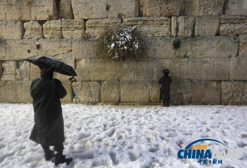 耶路撒冷遇罕見暴風(fēng)雪 克里仍有望會(huì)見內(nèi)塔尼亞胡