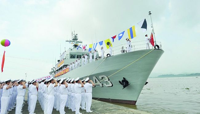【盤點(diǎn)】中國海軍一年入列的17艘軍艦