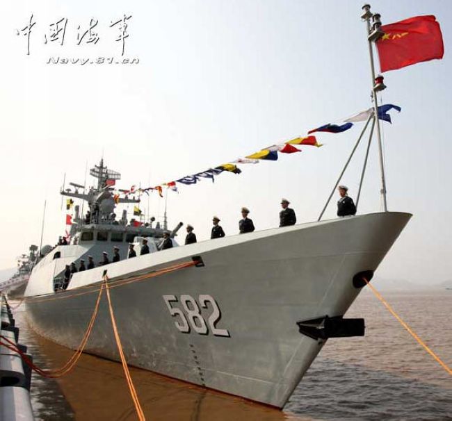 【盤點(diǎn)】中國(guó)海軍一年入列的17艘軍艦