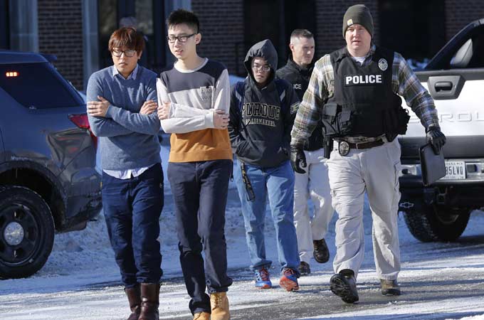美國普渡大學(xué)發(fā)生槍擊案1人死亡 槍手投案自首