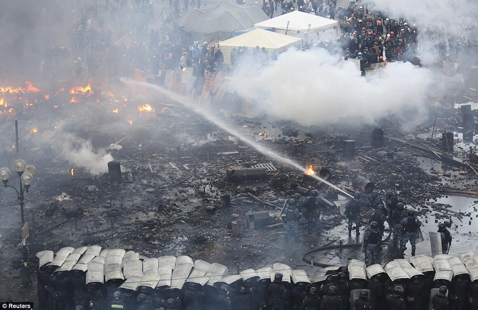 烏克蘭基輔騷亂致27人死亡 雙方達成停火協(xié)議