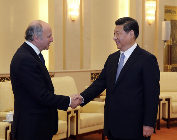 習(xí)近平會(huì)見法國外長法比尤斯