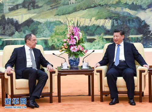 習(xí)近平會見俄羅斯外長拉夫羅夫